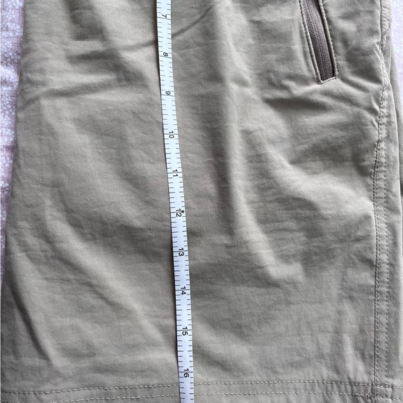 Eddie Bauer women’s skort 10 - Picture 3 of 4